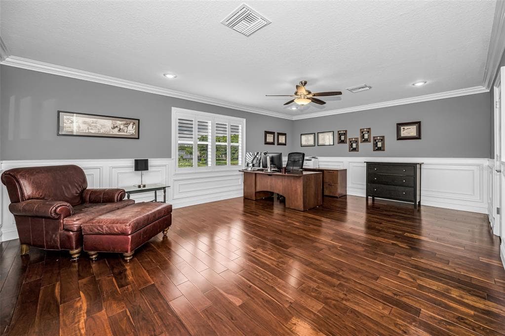 4084 LIGUSTRUM DRIVE photo 25