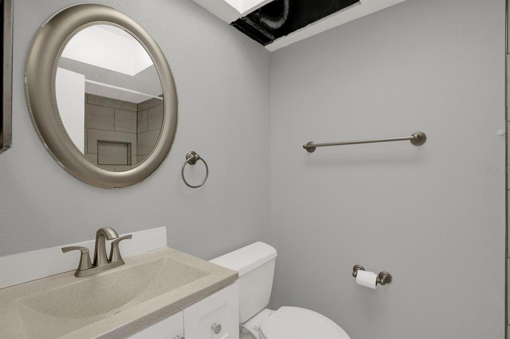 4939 FLORAMAR TERRACE 204 photo 11
