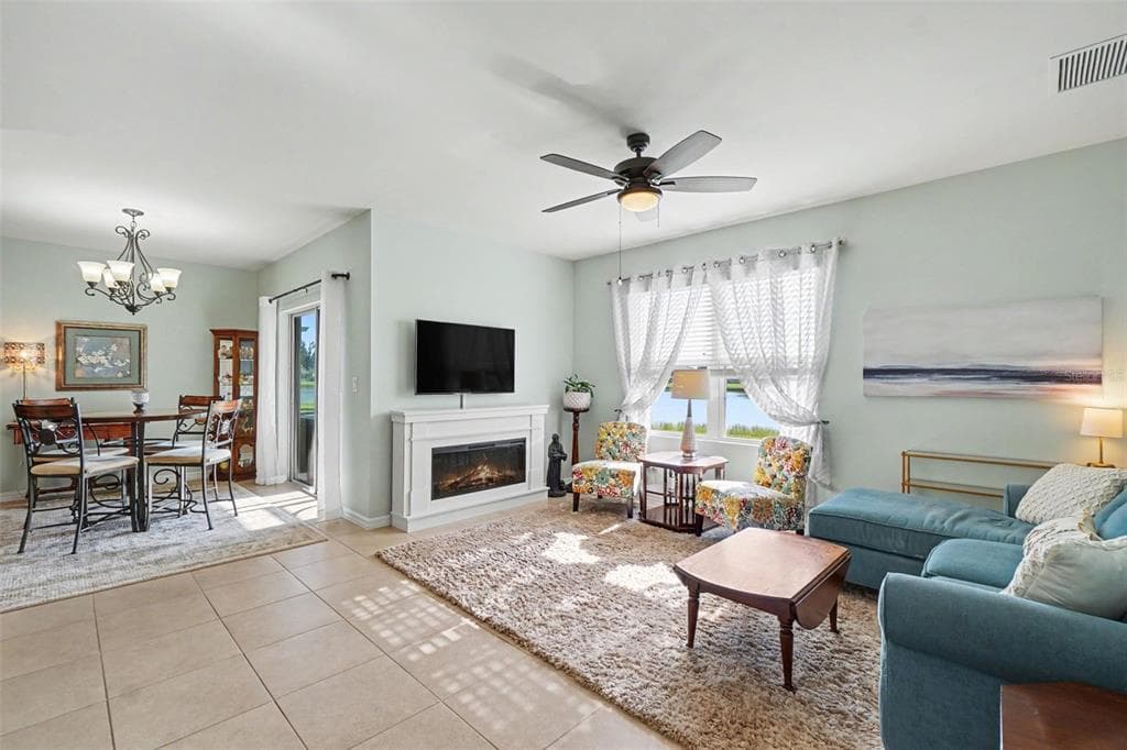 7048 WATERFORD PARKWAY photo 10
