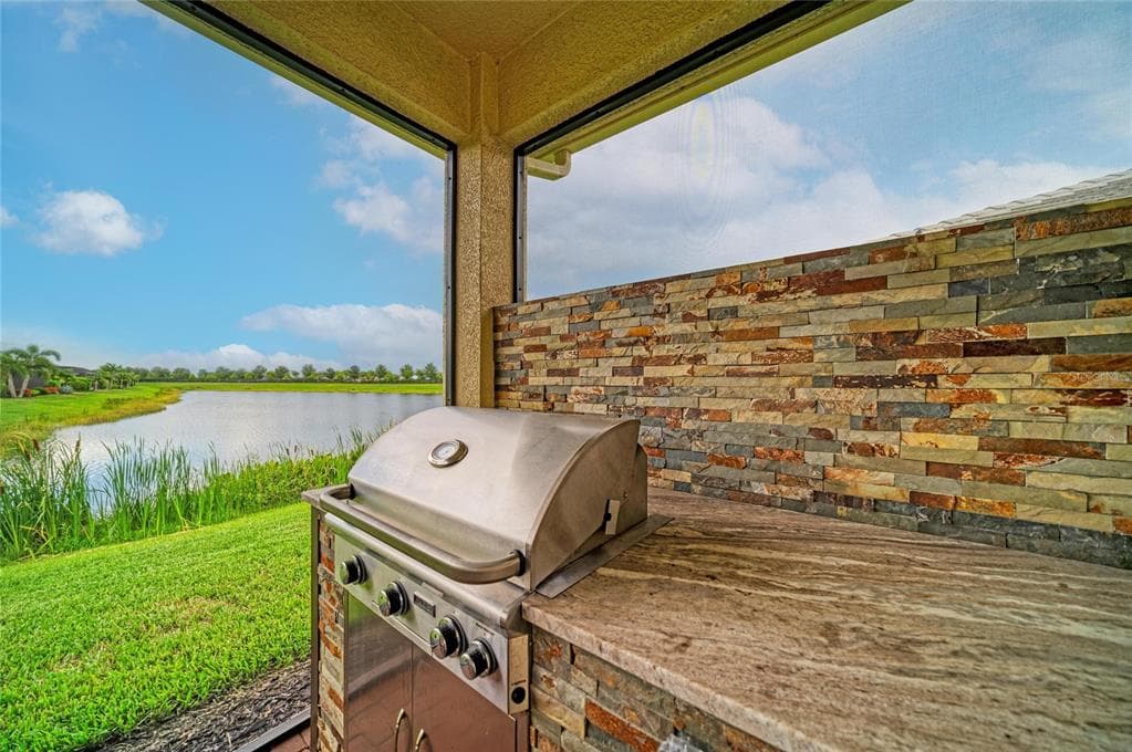 5286 BARNETT CIRCLE photo 21