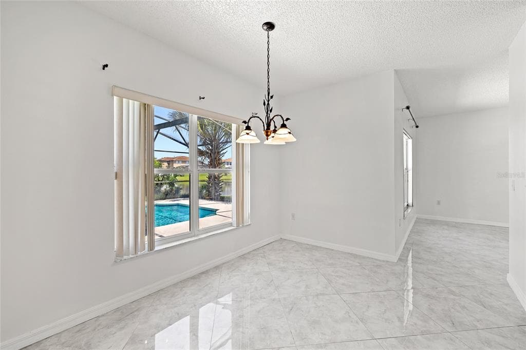 2528 CALLA LILY COVE photo 19