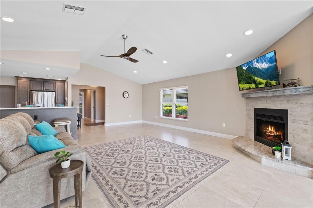 4537 RICKOVER COURT photo 6