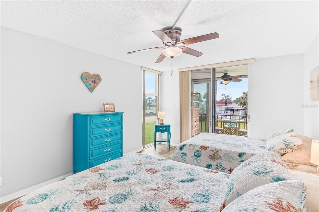 7400 SUN ISLAND DRIVE S 203 photo 19
