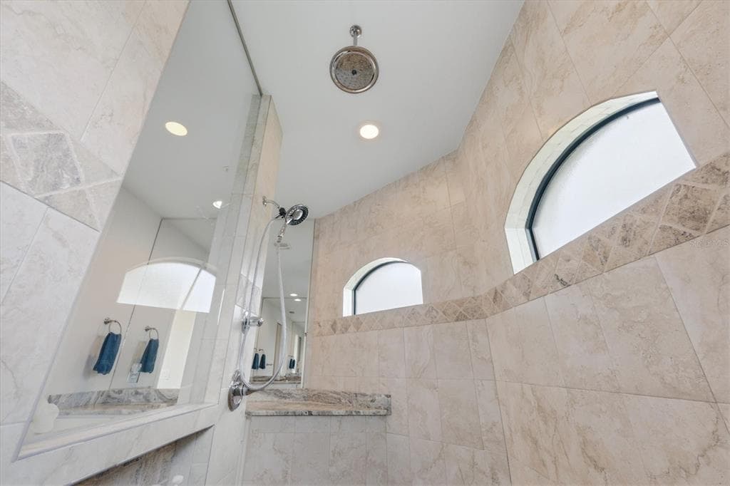 8330 TRACY CIRCLE photo 22