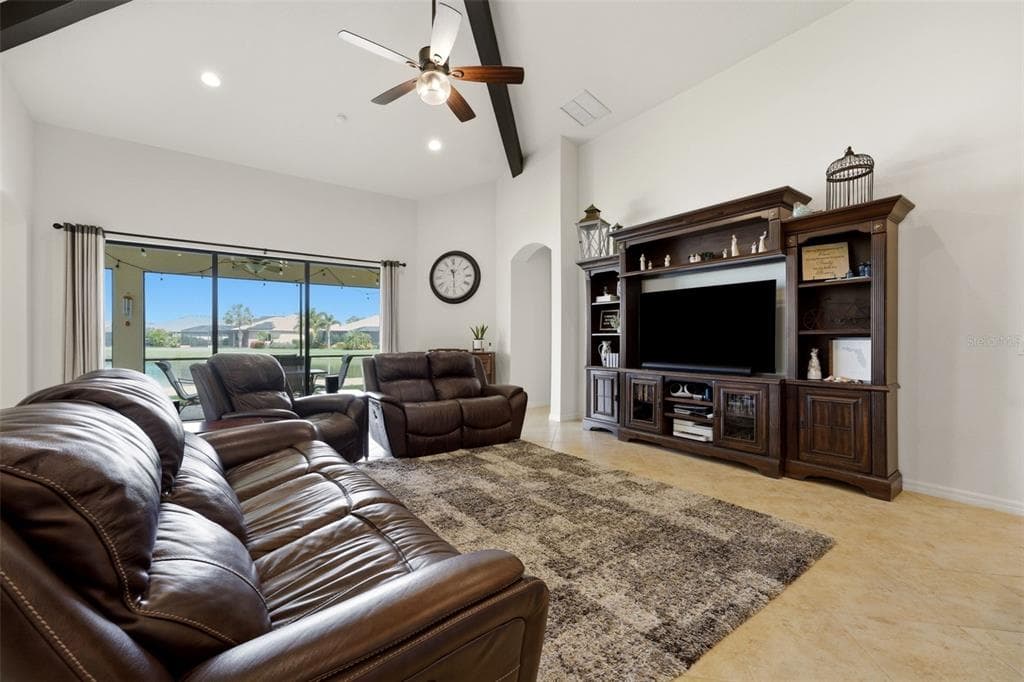 534 CHANTILLY TRAIL photo 11