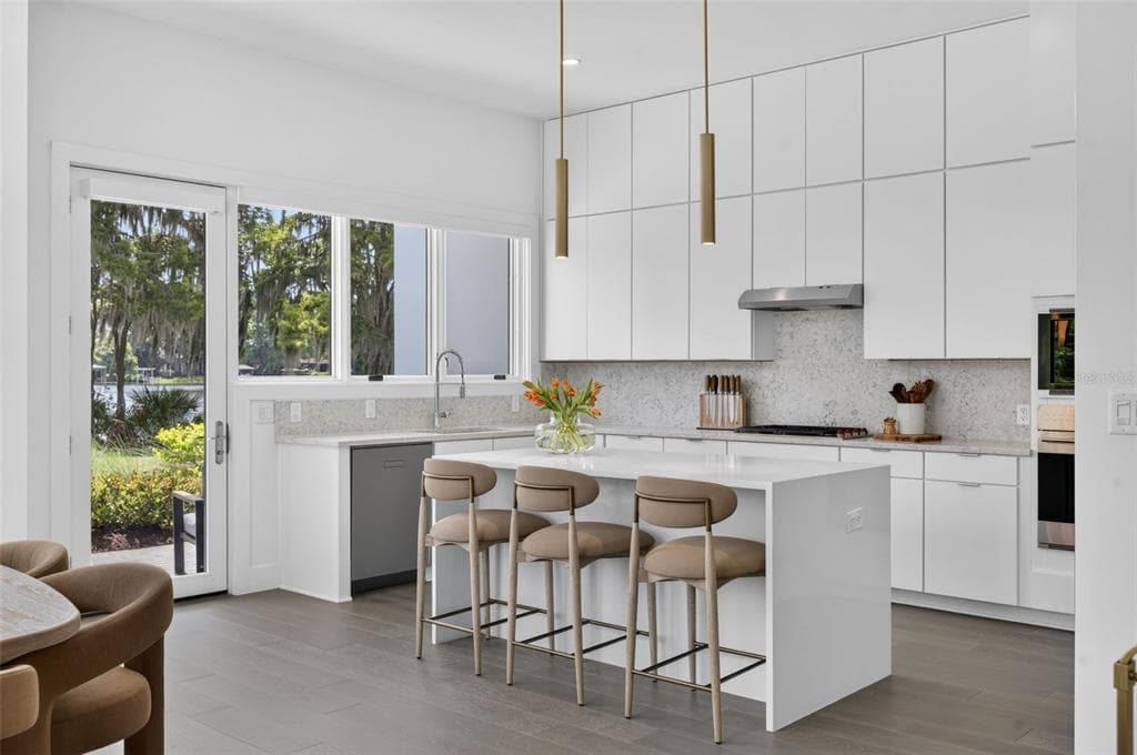 1778 MONDRIAN CIRCLE photo 13