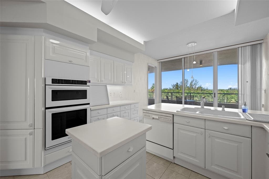 3060 GRAND BAY BOULEVARD 133 photo 19
