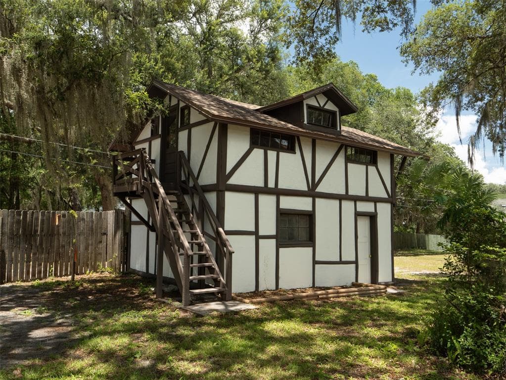 121 SERENA CIRCLE photo 20