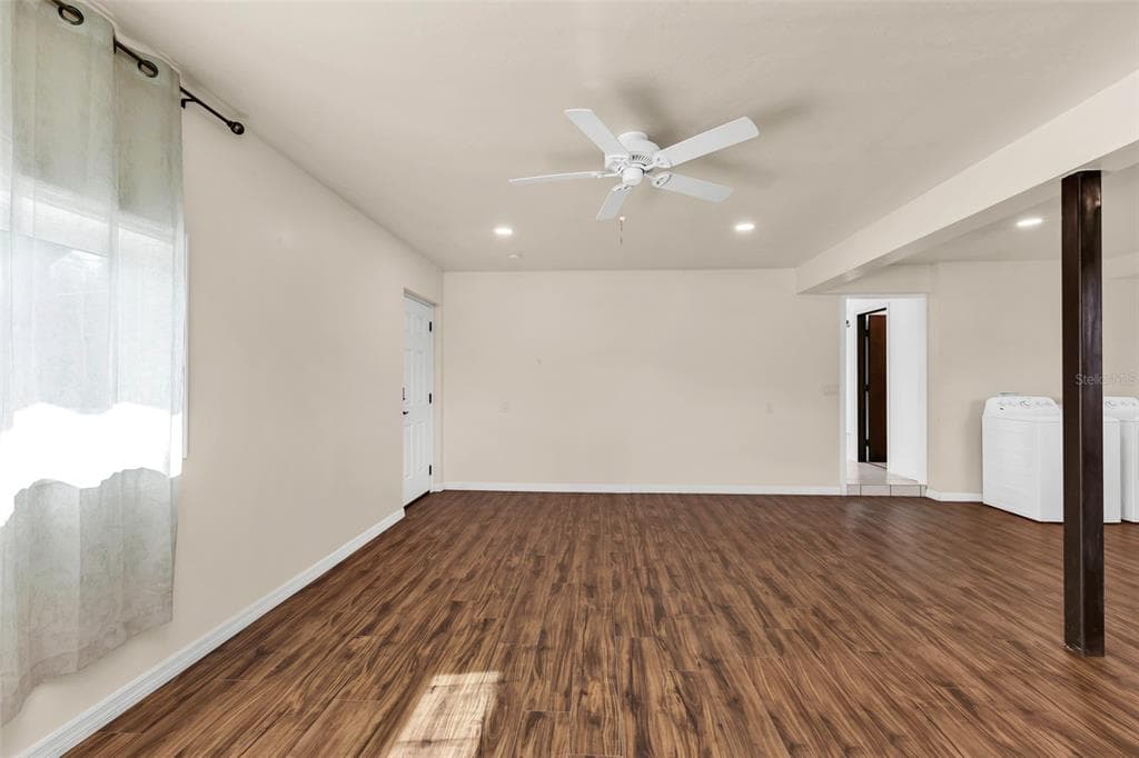 3129 BANYAN WAY photo 19
