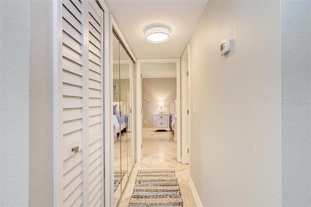 5683 MIDNIGHT PASS ROAD 105 photo 20