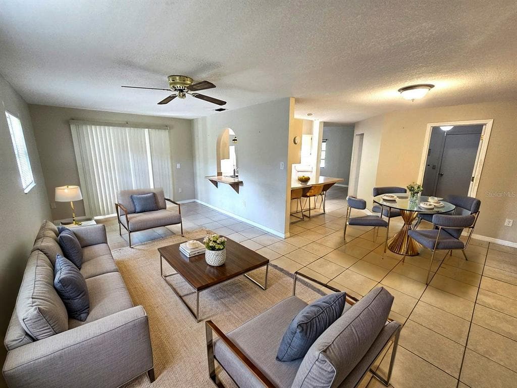 279 KINDRED BOULEVARD photo 8