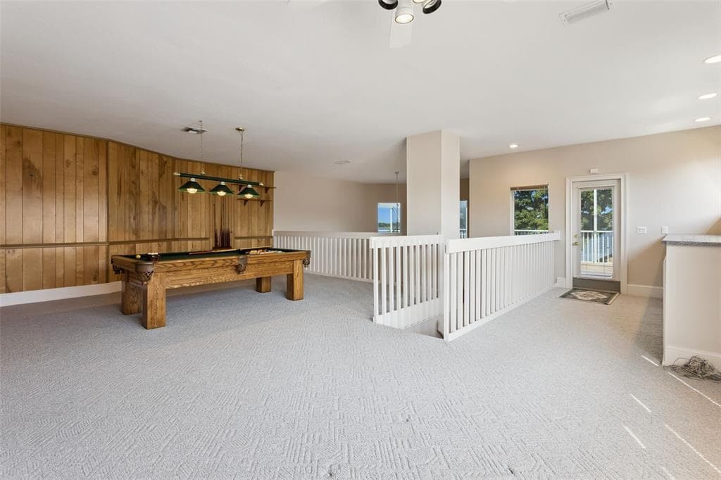 1901 EDGEWATER DRIVE photo 16