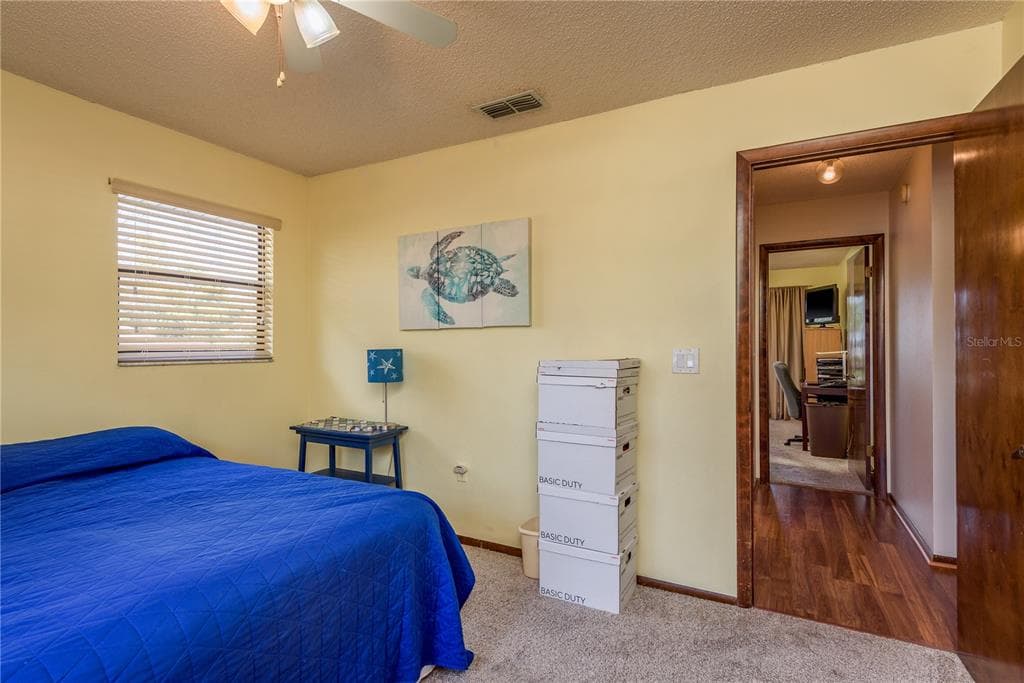 1462 LAKEVIEW DRIVE photo 21