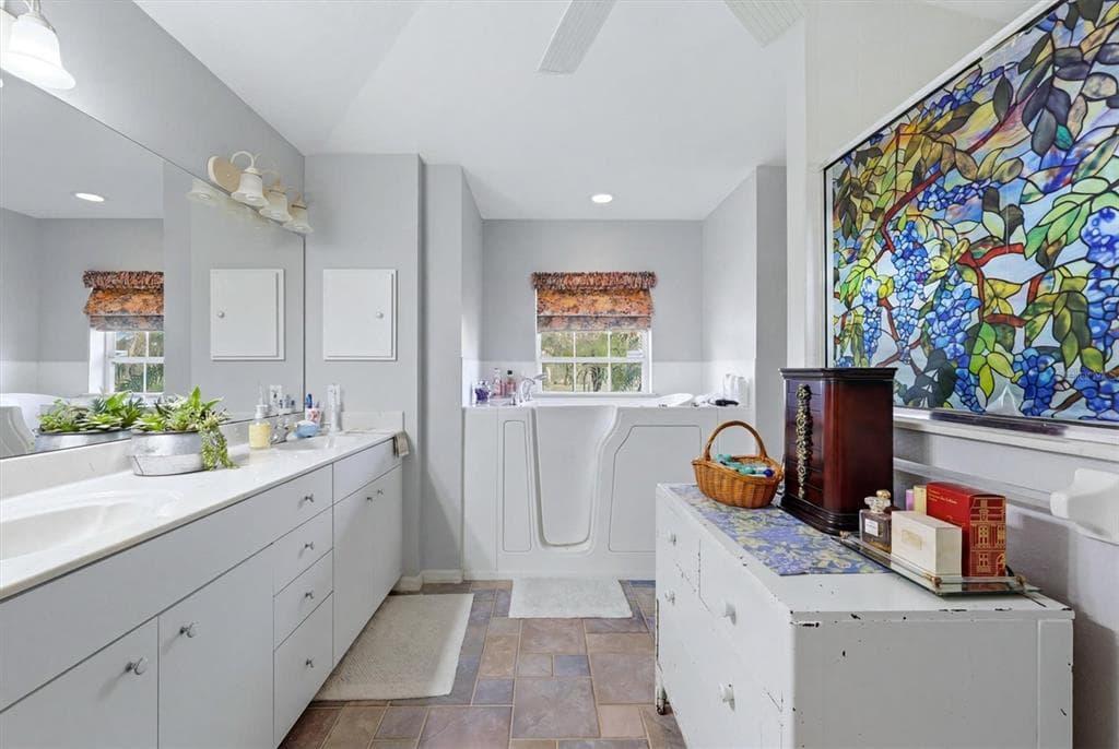 801 ROTONDA CIRCLE photo 22