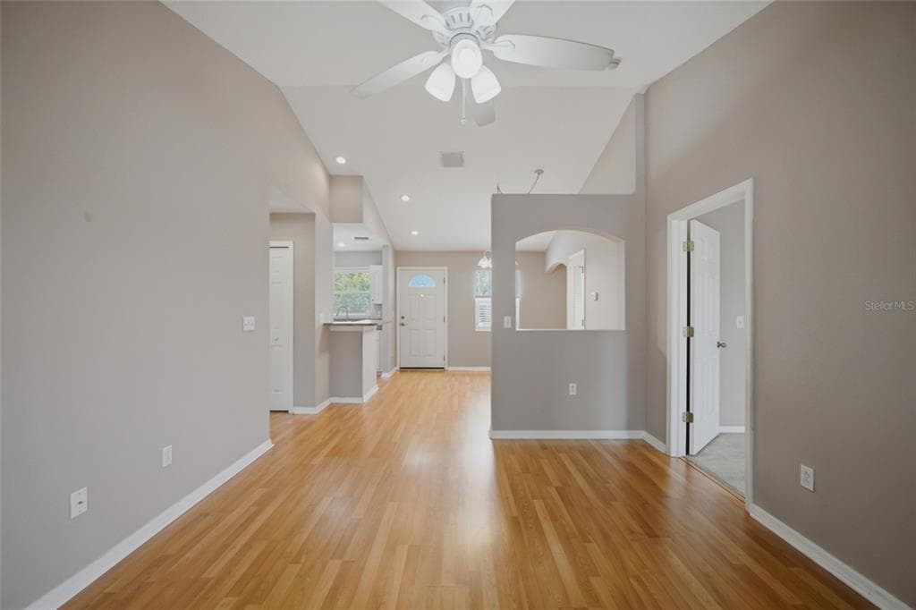 9019 COCHISE LANE 201 photo 5