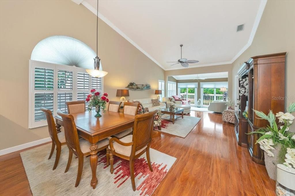 1240 SPOONBILL LANDINGS CIRCLE photo 18