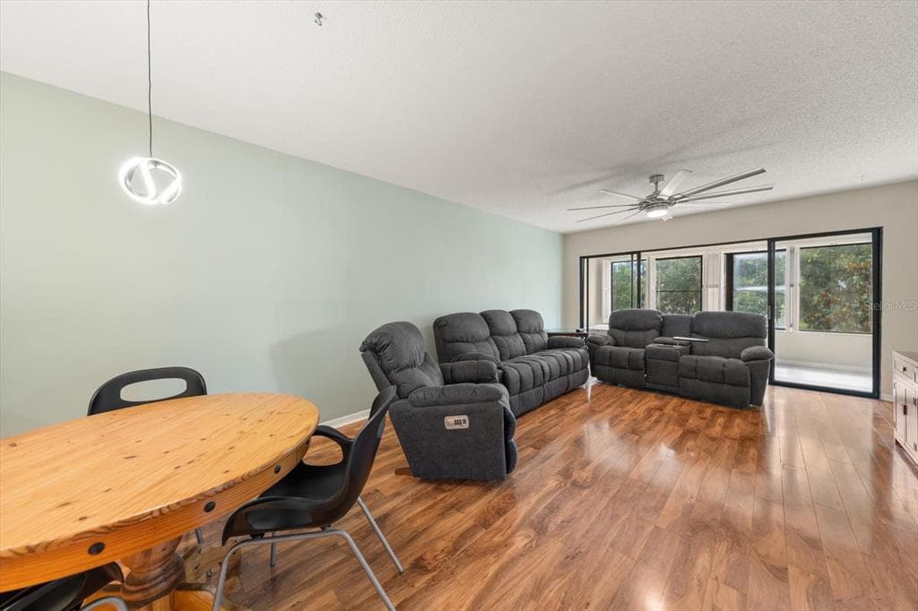 1750 BELLEAIR FOREST DRIVE B8 photo 19