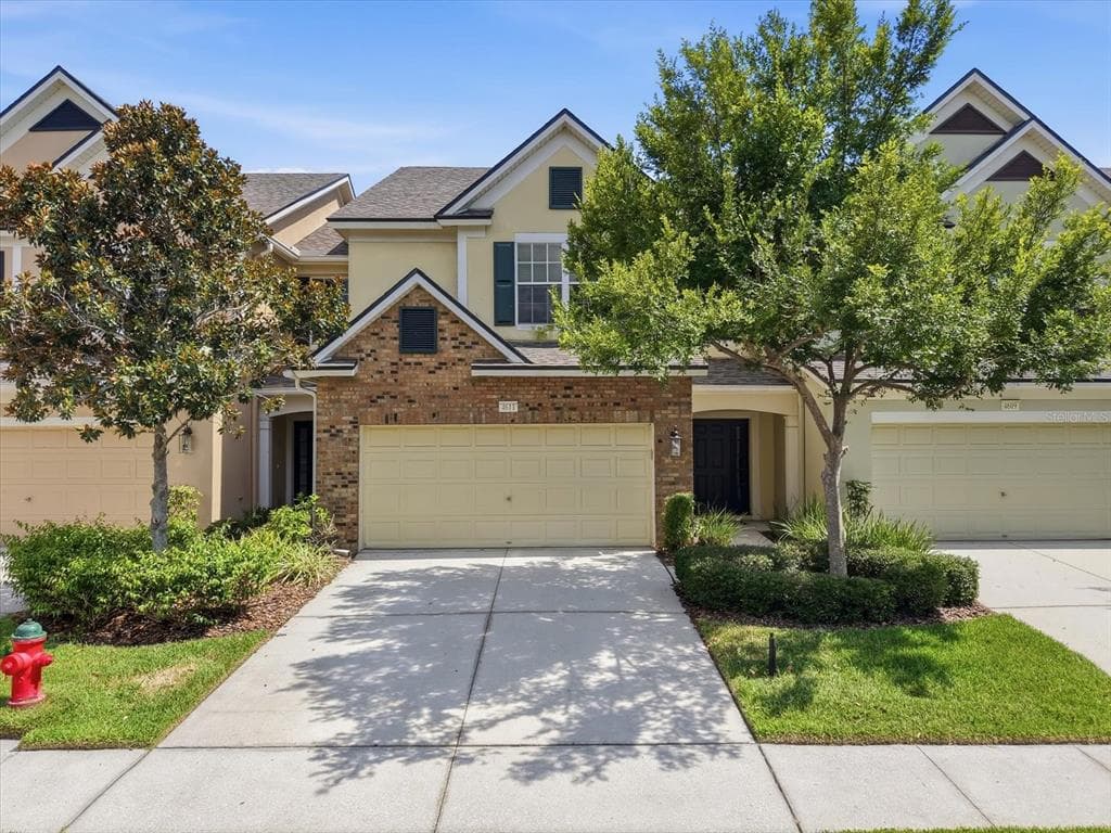 4611 POND RIDGE DRIVE photo 1