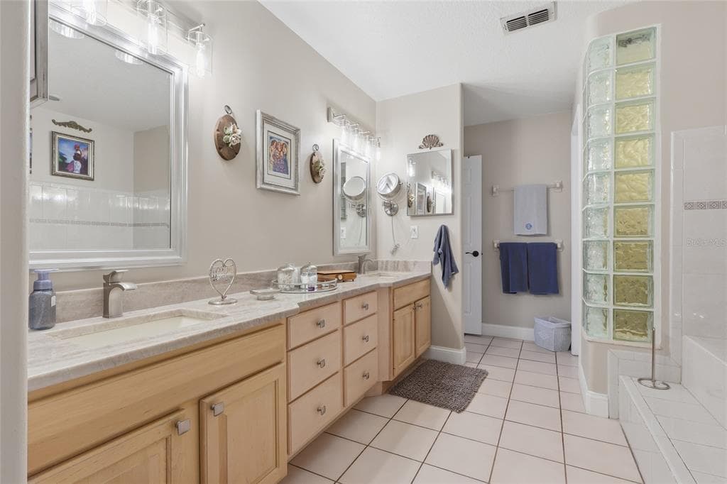 7201 HODGEWOOD COURT photo 21