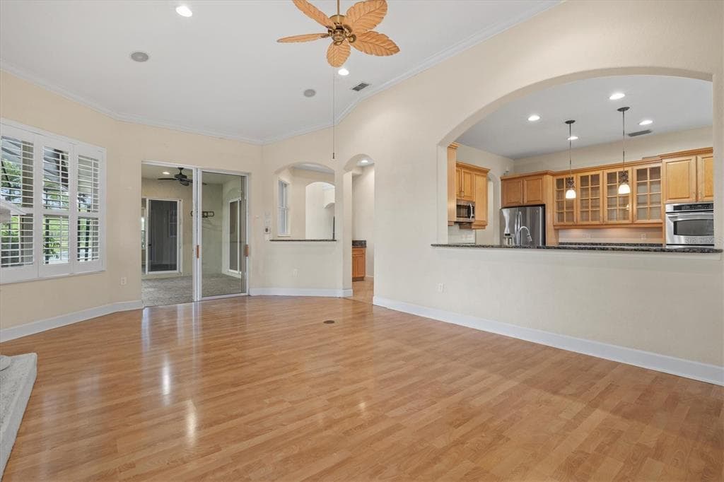 10115 DAY LILY COURT photo 22