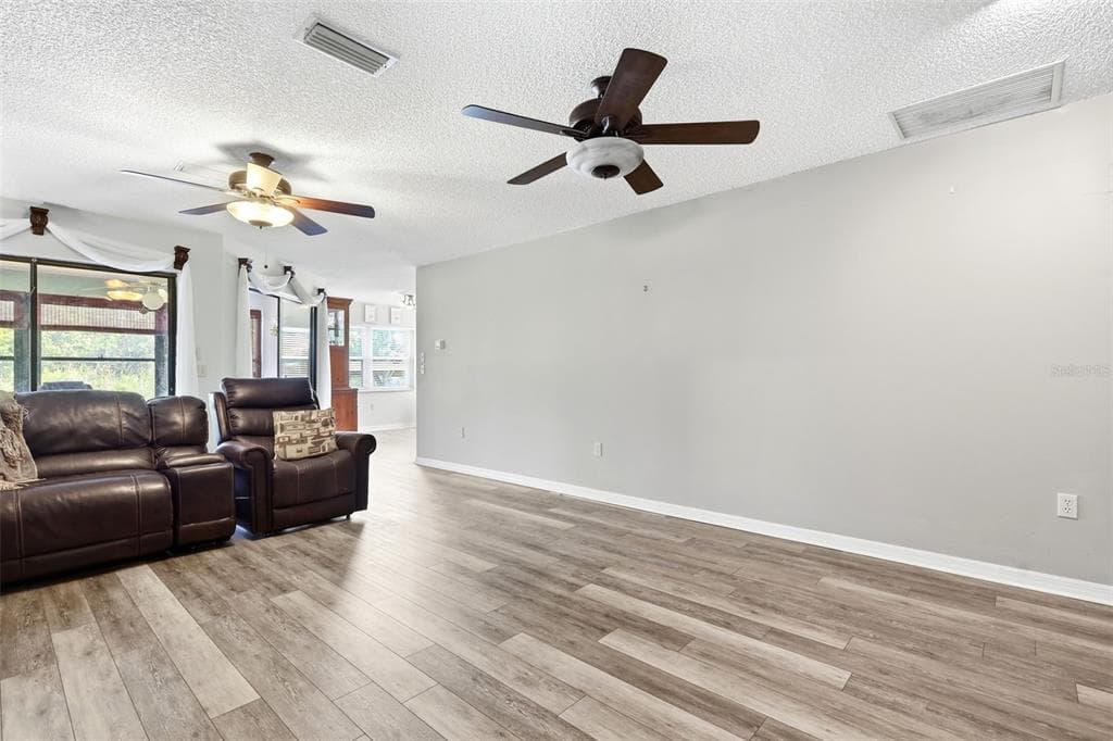 26638 E COVE DRIVE photo 13