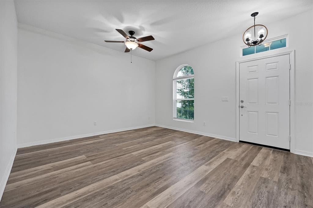543 JUNIPER SPRINGS DRIVE photo 8