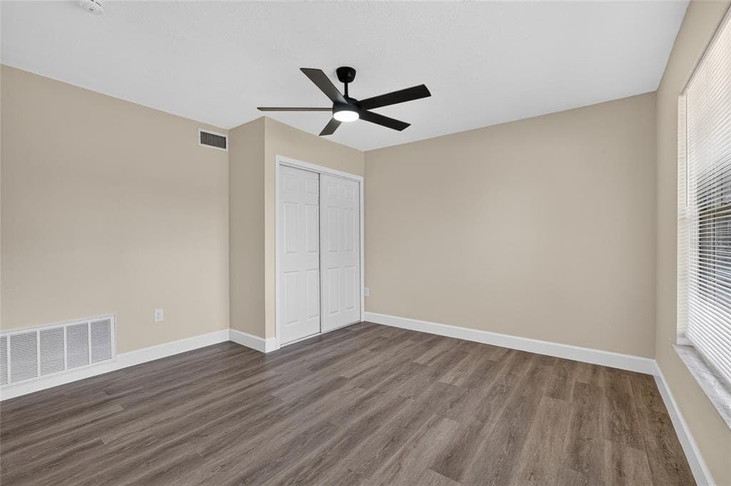 4400 LAKE TRUDY DRIVE photo 12