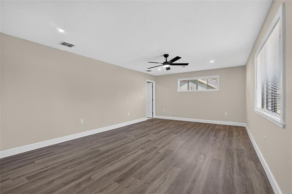 4400 LAKE TRUDY DRIVE photo 24