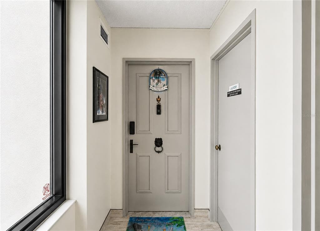 3051 S ATLANTIC AVENUE V060 photo 4