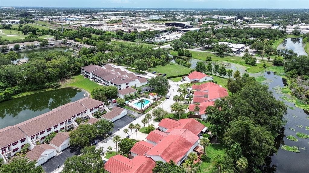 1439 WATER VIEW DRIVE W photo 1