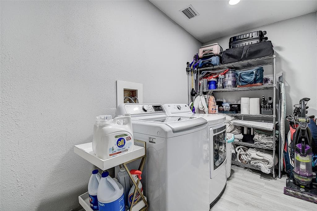 1439 WATER VIEW DRIVE W photo 24