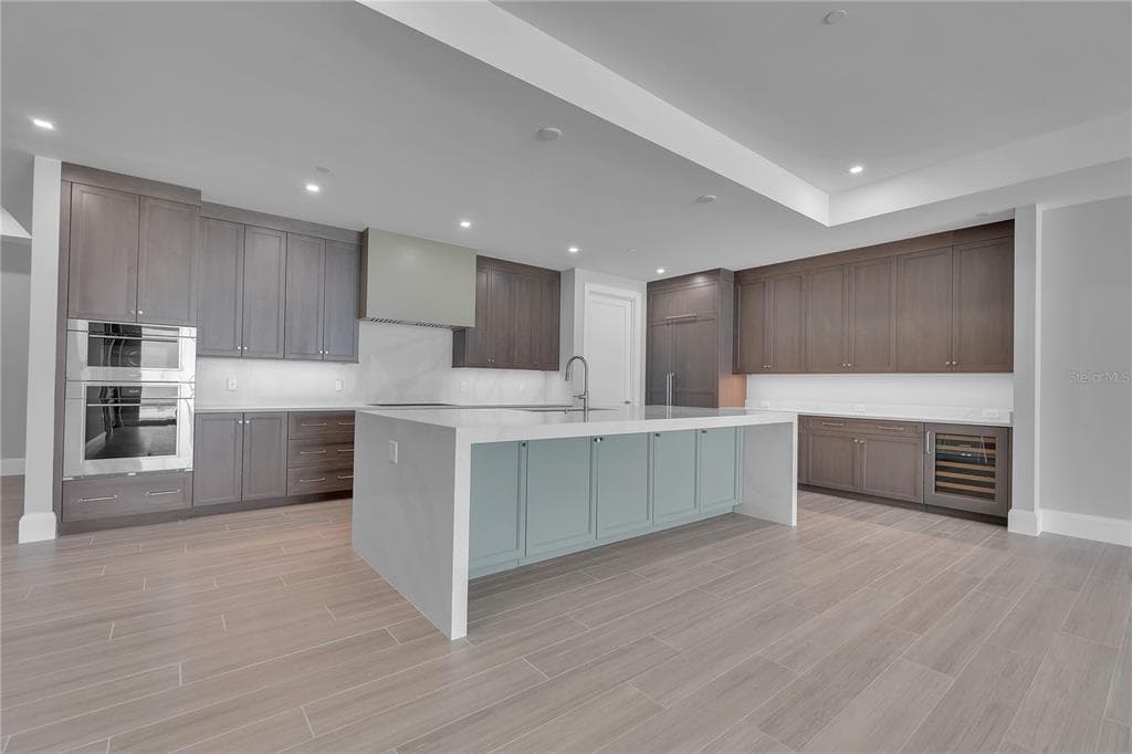 70 AVENIDA VENECCIA 202 photo 5