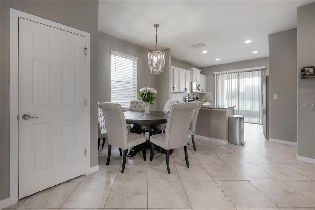 9310 BLUEBERRY ASH CIRCLE photo 7