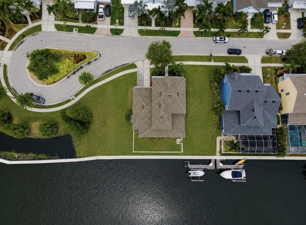 5709 SEA TROUT PLACE photo 8