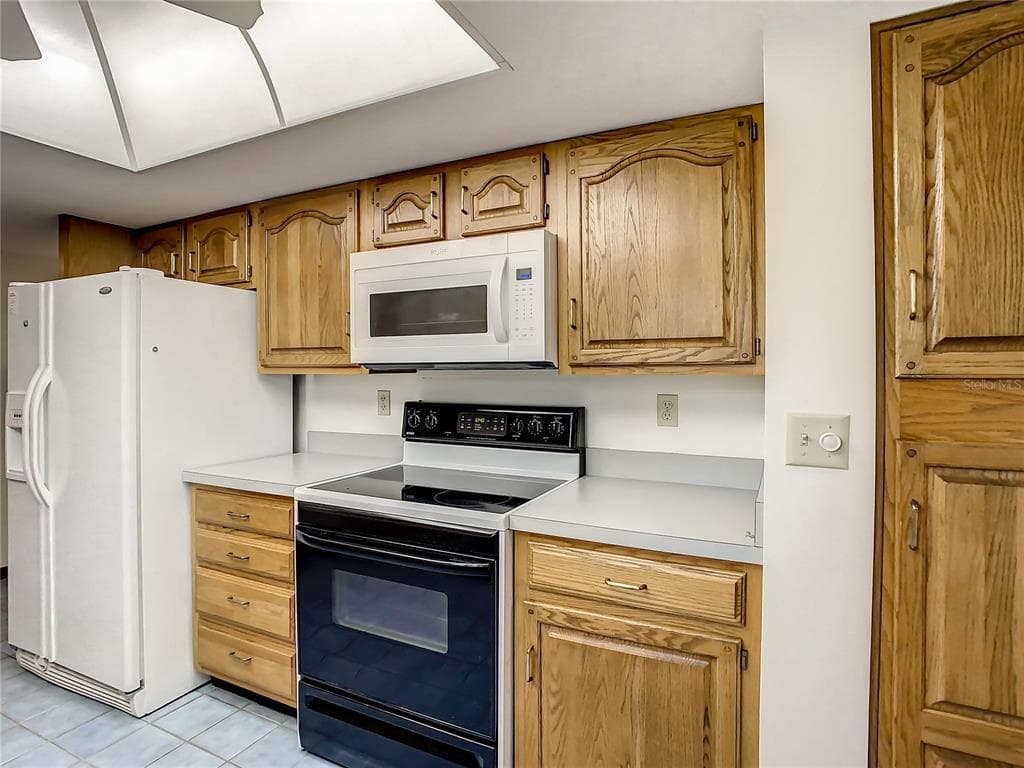 1158 CARMEL CIRCLE 430 photo 9