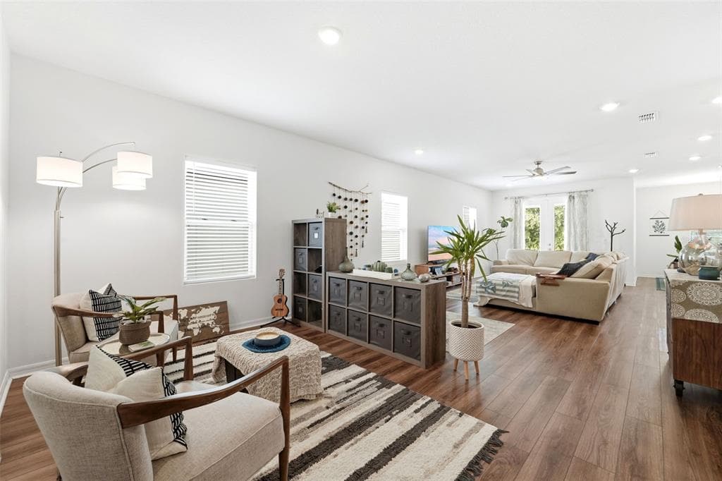 1525 PLAYWRIGHT DRIVE photo 5