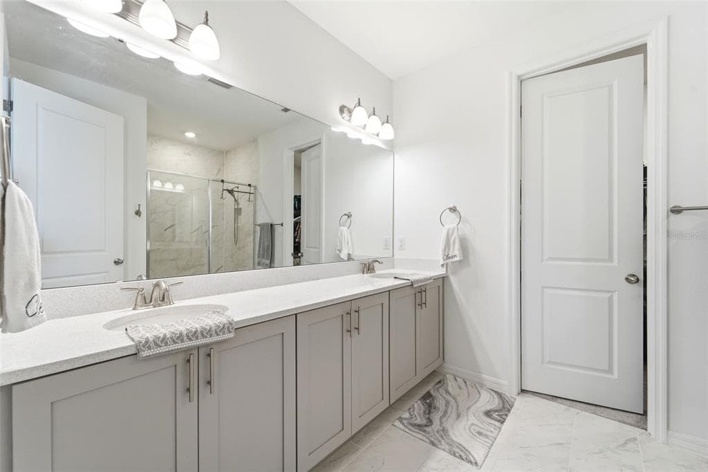 1525 PLAYWRIGHT DRIVE photo 20