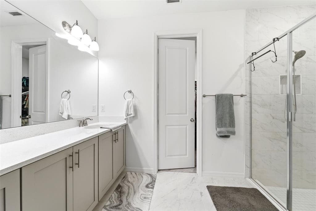 1525 PLAYWRIGHT DRIVE photo 18