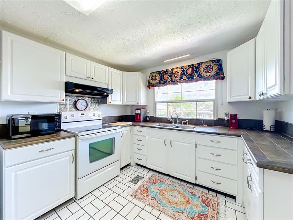 30041 WAUSAUKEE DRIVE photo 18