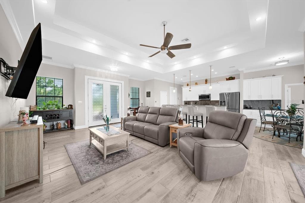 15504 HENNIPEN CIRCLE photo 7