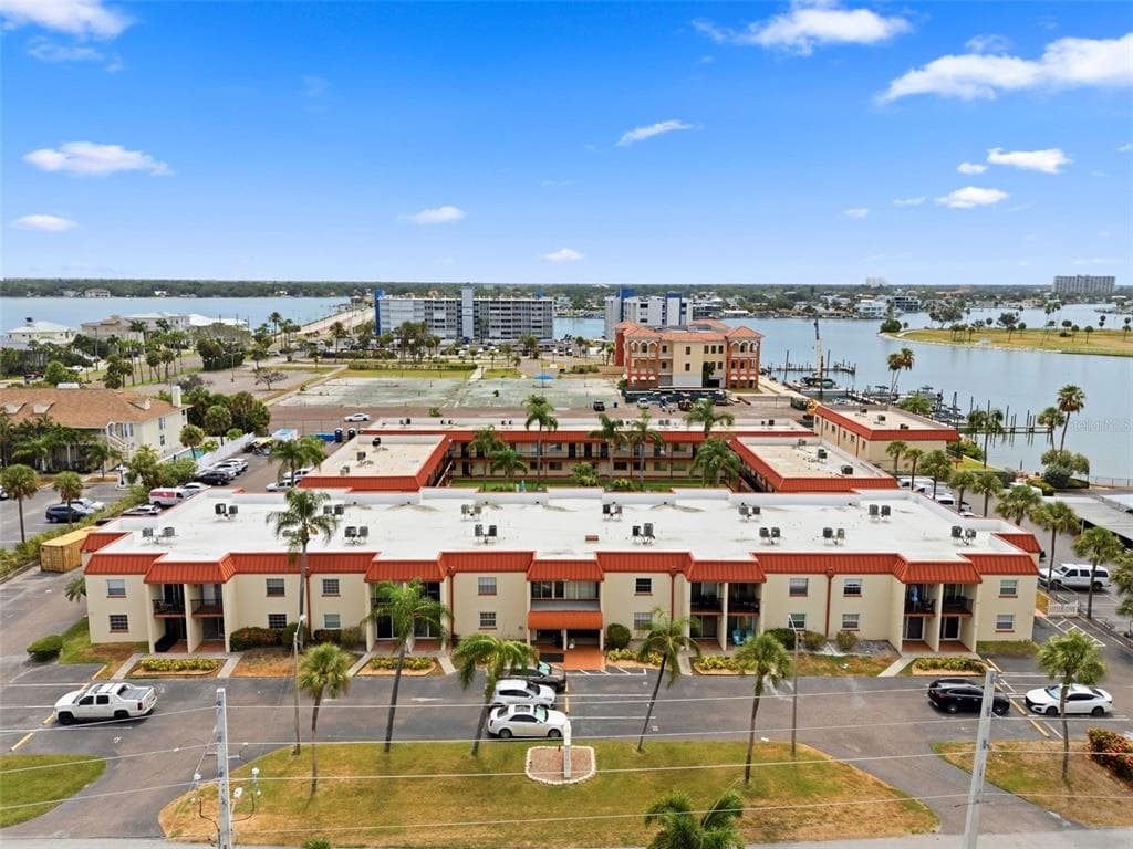 10365 PARADISE BOULEVARD 1 photo 1