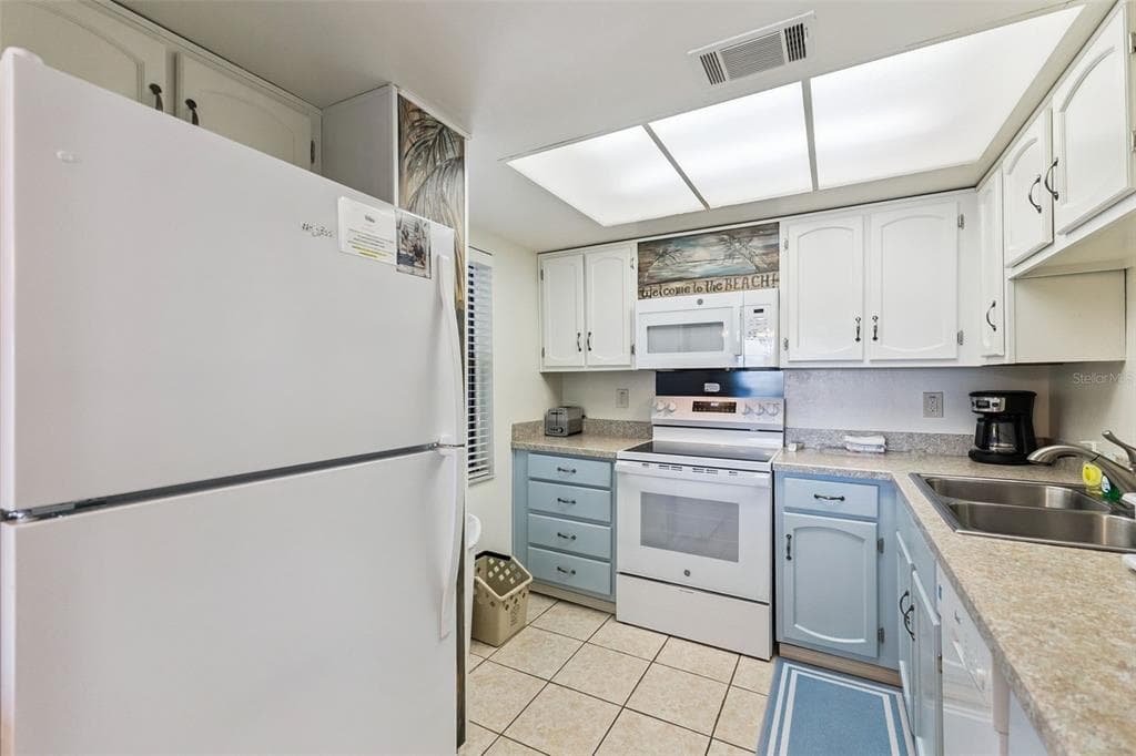 4175 S ATLANTIC AVENUE 511 photo 17