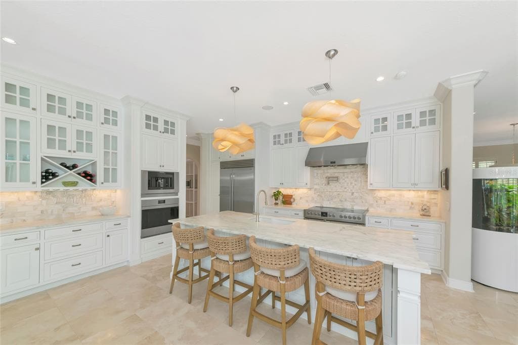 7631 COVE TERRACE photo 4