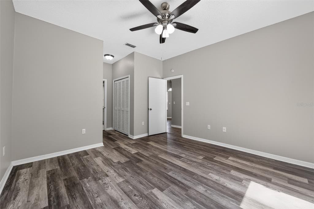 6348 SLEEPY HOLLOW DRIVE photo 22