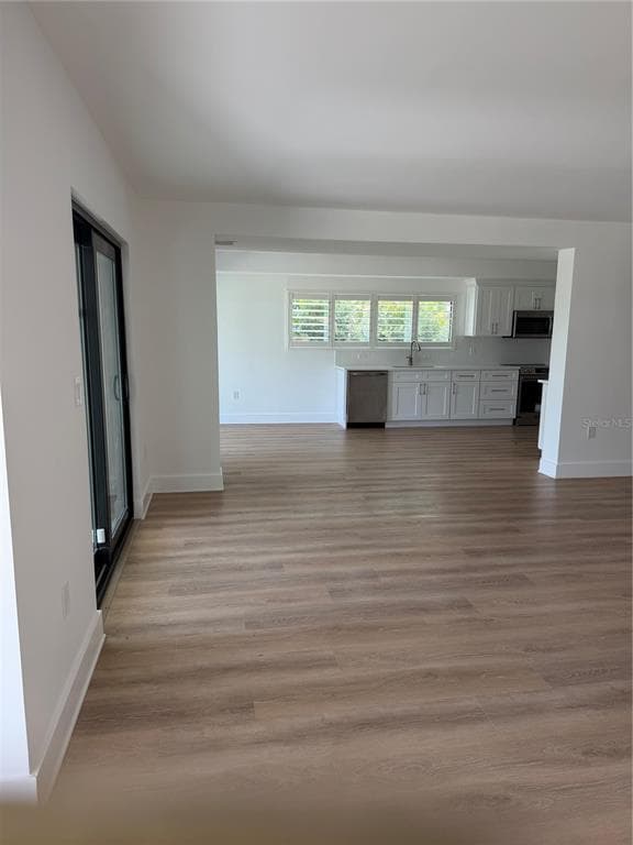 105 AUGUSTA AVENUE photo 10