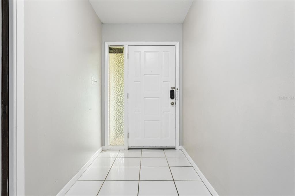 2801 WILSON CIRCLE photo 3