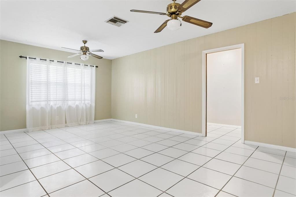 2801 WILSON CIRCLE photo 5