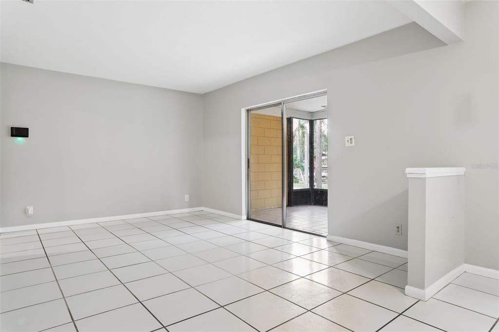 2801 WILSON CIRCLE photo 10