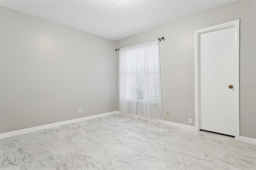 2801 WILSON CIRCLE photo 15